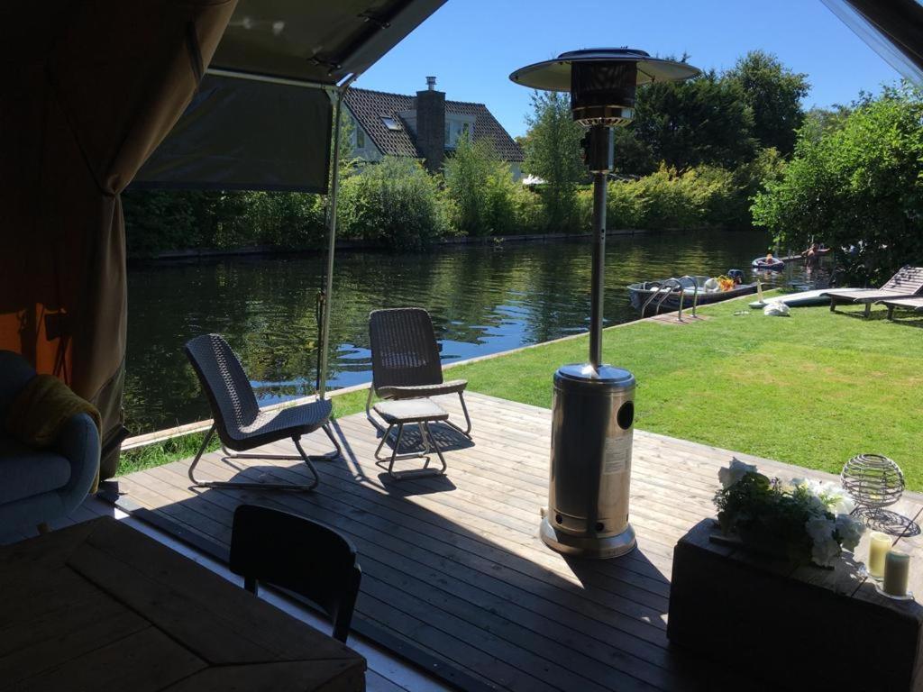 Glamping Aan De Plas Vinkeveen Eksteriør bilde